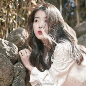 IU